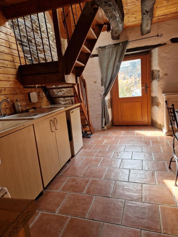 Gite Rustique En Centre Bretagne Laniscat מראה חיצוני תמונה